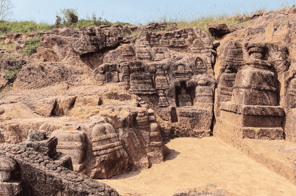 Pushpagiri Mahavihara (Buddhist Monastic Site): A Lesser-Known Ancient University