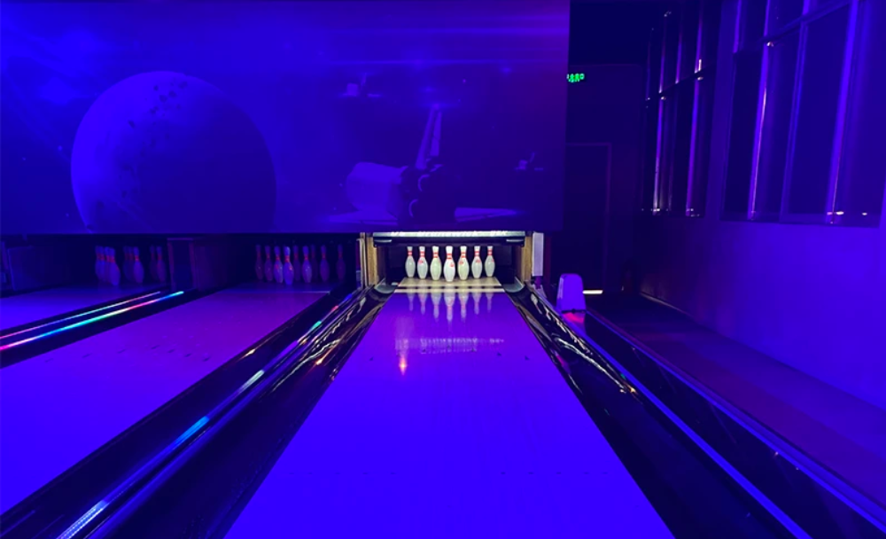 How to Host a Successful Bowling Tournament: Organizer Tips from ETERNITY, a Synthetic Bowling Lane