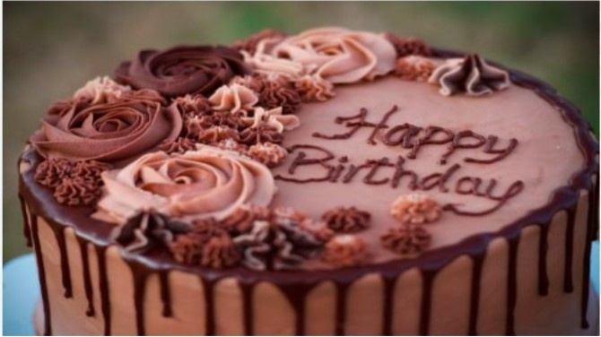 The Only Text You Want to See: "Your Cake Has Arrived" (Noida NCR)