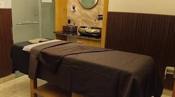 A Guide to Relaxing Spa Experiences Around Udaipur