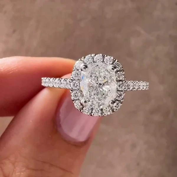 The Complete Guide to Buying an Elongated Cushion Cut Engagement Ring
