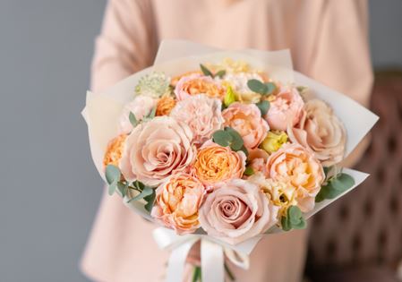 Top 7 Reasons to Choose Bayleaves Florist for Flower Delivery