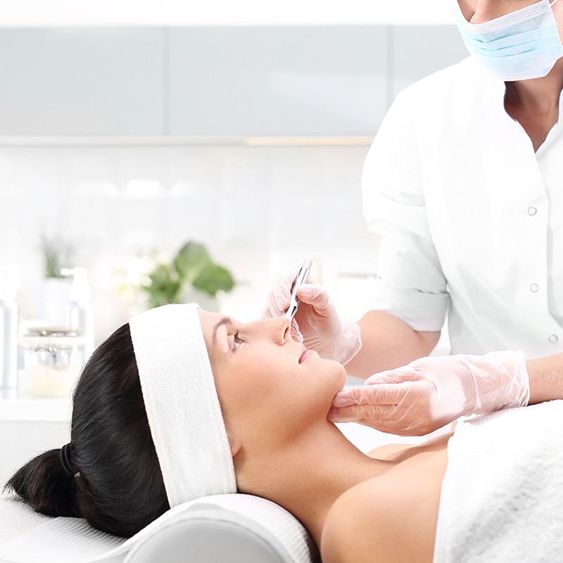 When Should You Consult a Skin Specialist for Persistent Skin Issues?
