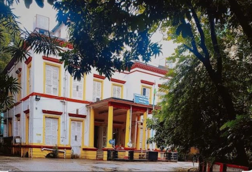 आत्मगौरवस्य प्रतीकः – बेथुनमहाविद्यालयः