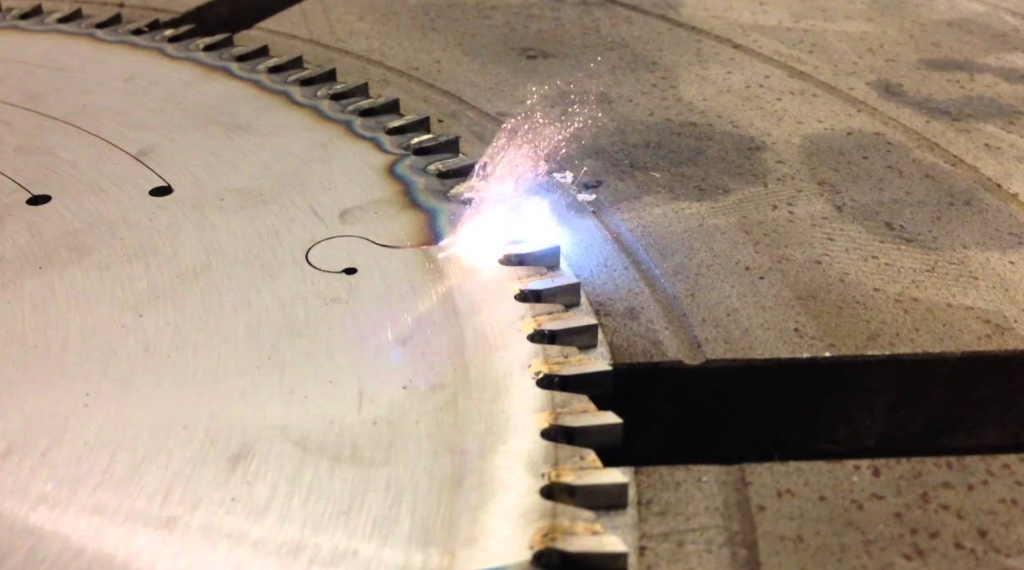 Unlock the Power of Laser Cleaning Metal with Mart Laser: The Future of Precision Surface Treatment