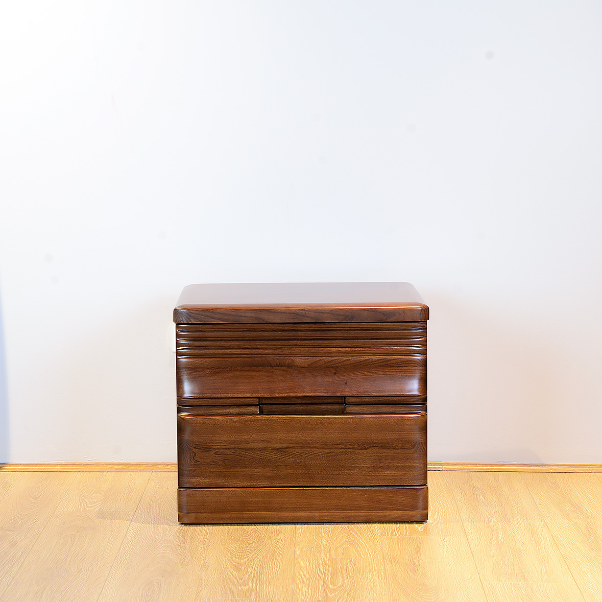Why Oak Furniture Is a Timeless Choice for Your Home