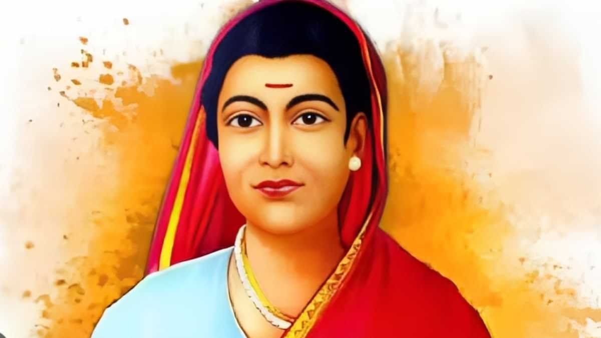 शिक्षा की वास्तविक देवी माता सावित्री बाई फुले।