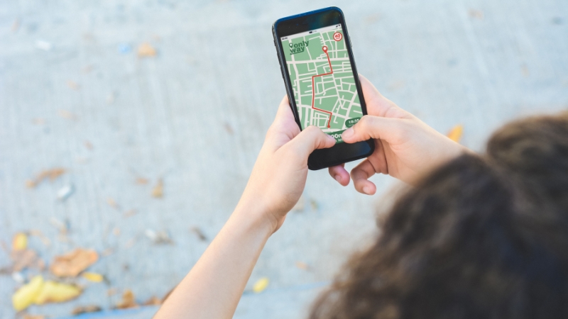 Real-Time Monitoring with GPS Tracker for Bus: How It Works
