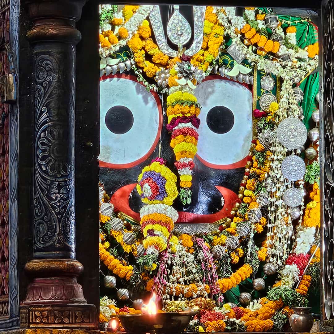 ପରମାତ୍ମା ତତ୍ତ୍ଵ ଦିଶୁନାହିଁ ଏବଂ ସଂସାର ଦିଶୁଛି ଏହାର କାରଣ କ'ଣ ?


