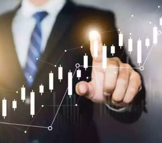 Enhance Your Strategy with Candlestick Patterns for Trading