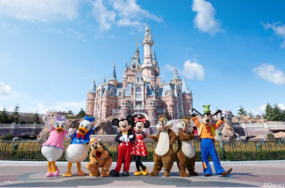Shanghai Disneyland Tickets: What to Know Before Visiting TRON, Zootopia, and More