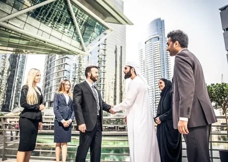 Professional Guide to Choosing Business Setup Consultants in Dubai