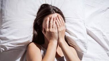 सपनों में डर क्यों लगता है? जानिए असली कारण और आसान समाधान