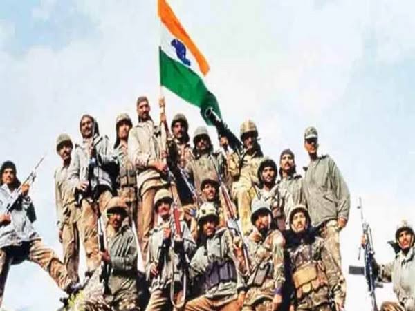 भारतीय सेना को सलाम — "आप हैं तो हम हैं"