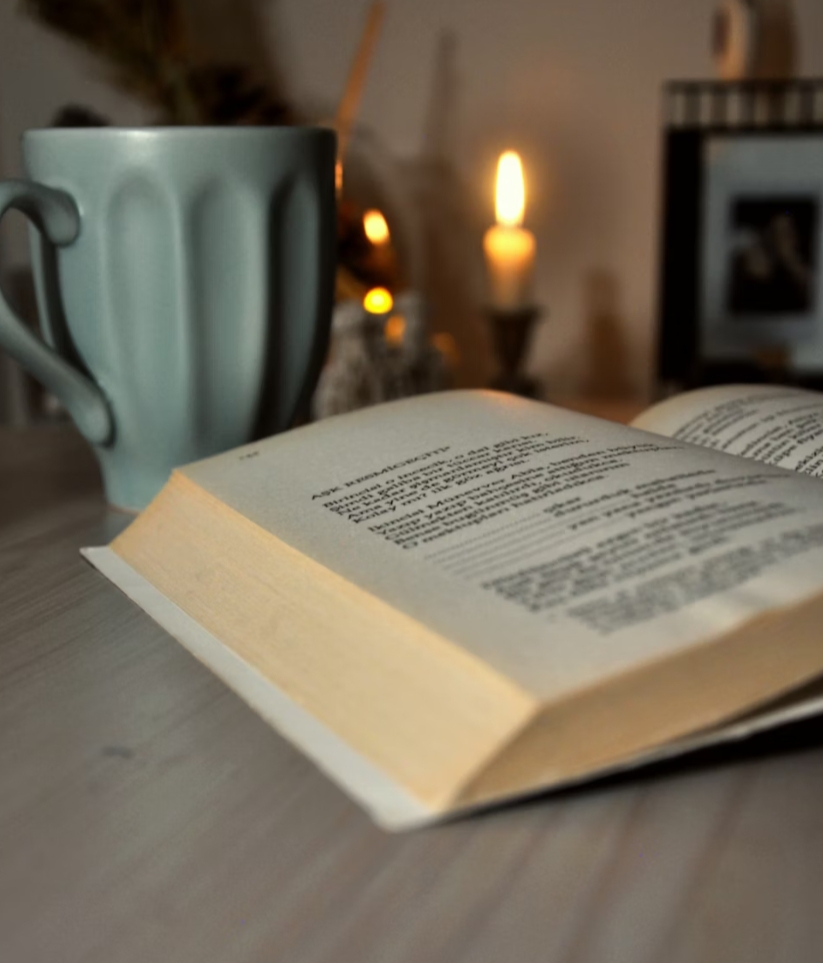 ମୋର ପ୍ରିୟ ପୁସ୍ତକ📚 ଏବଂ କାହିଁକି ଏହା ସମ୍ପର୍କ ରେ ସମସ୍ତଙ୍କୁ ଅବଗତ କରାଇବା
-: ଉଚିତ୍ :-