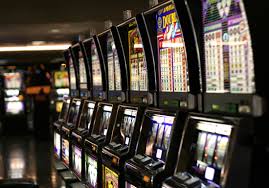 The Most Exciting High-Volatility Slot Games for Risk-Taking Players