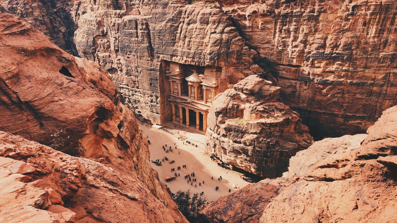 14 Day Jordan Tour for an Immersive Cultural and Luxury Experience