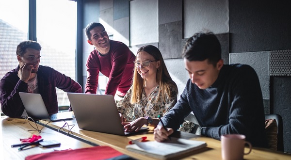 Top 10 Benefits of Completing Salesforce LWC Developer Training for Professionals