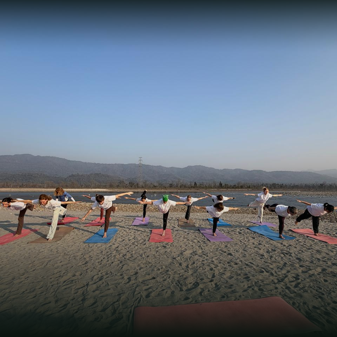 Hatha Yoga, Ashtanga, and Vinyasa: Choosing a Training Style in Rishikesh