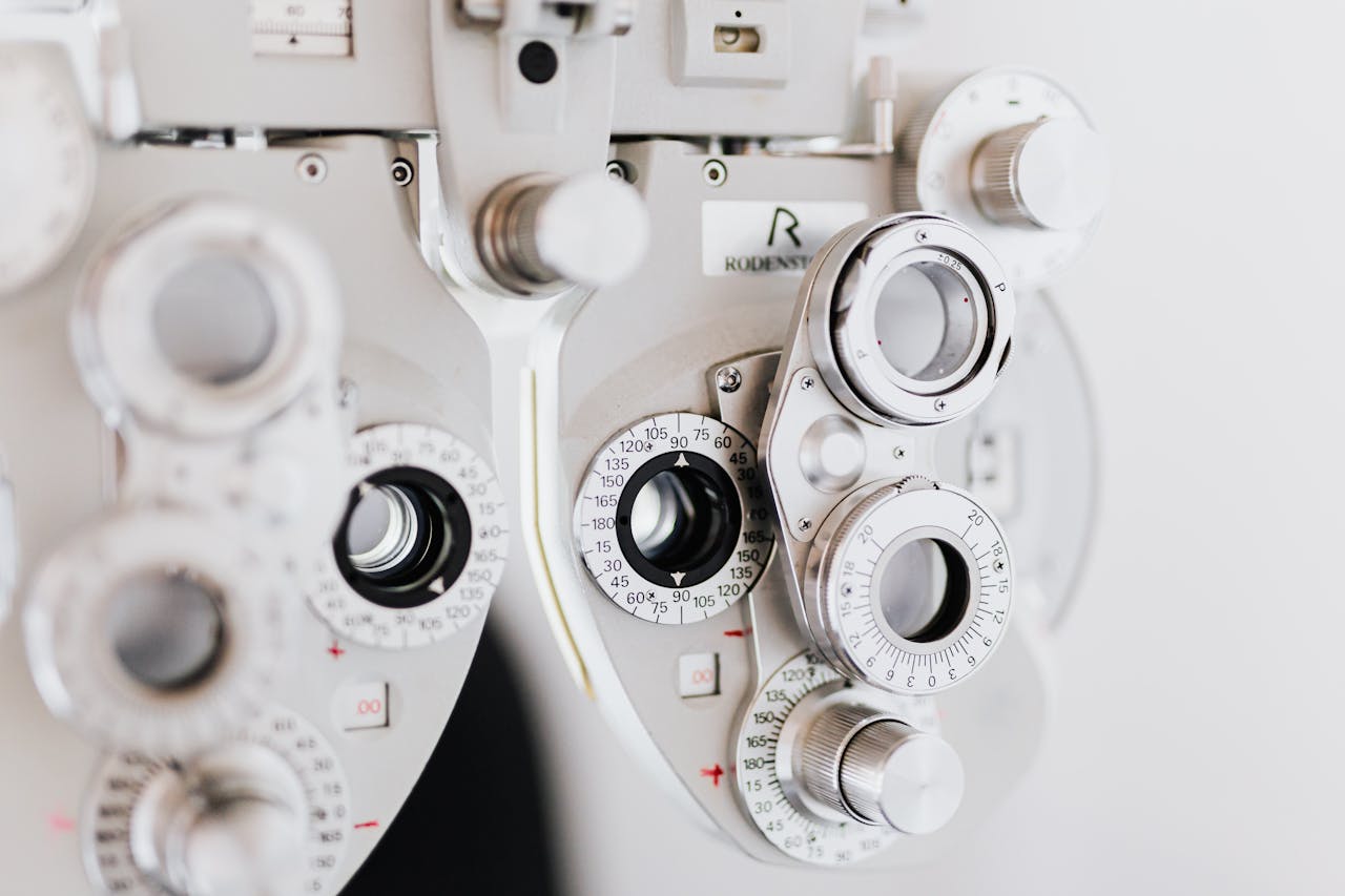 LASIK Surgery in Hyderabad: Freedom from Glasses and Contacts