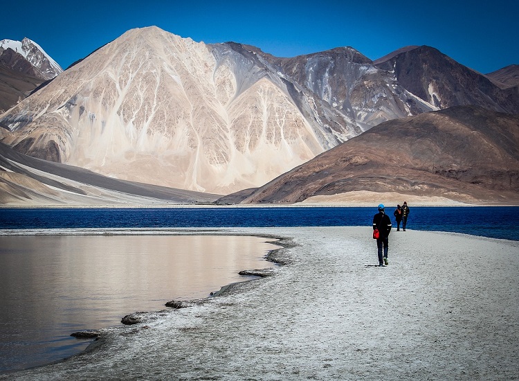 A Complete Guide to Ladakh Tour Packages: Best Itineraries, Prices & Tips for 2025