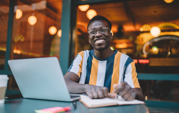 Best Online Platforms Offering Reliable Thesis Writing Help