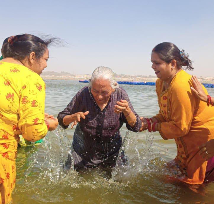 अद्भुत,अलौकिक,अभूतपूर्व और अविस्मरणीय है महाकुंभ प्रयागराज का मेला 