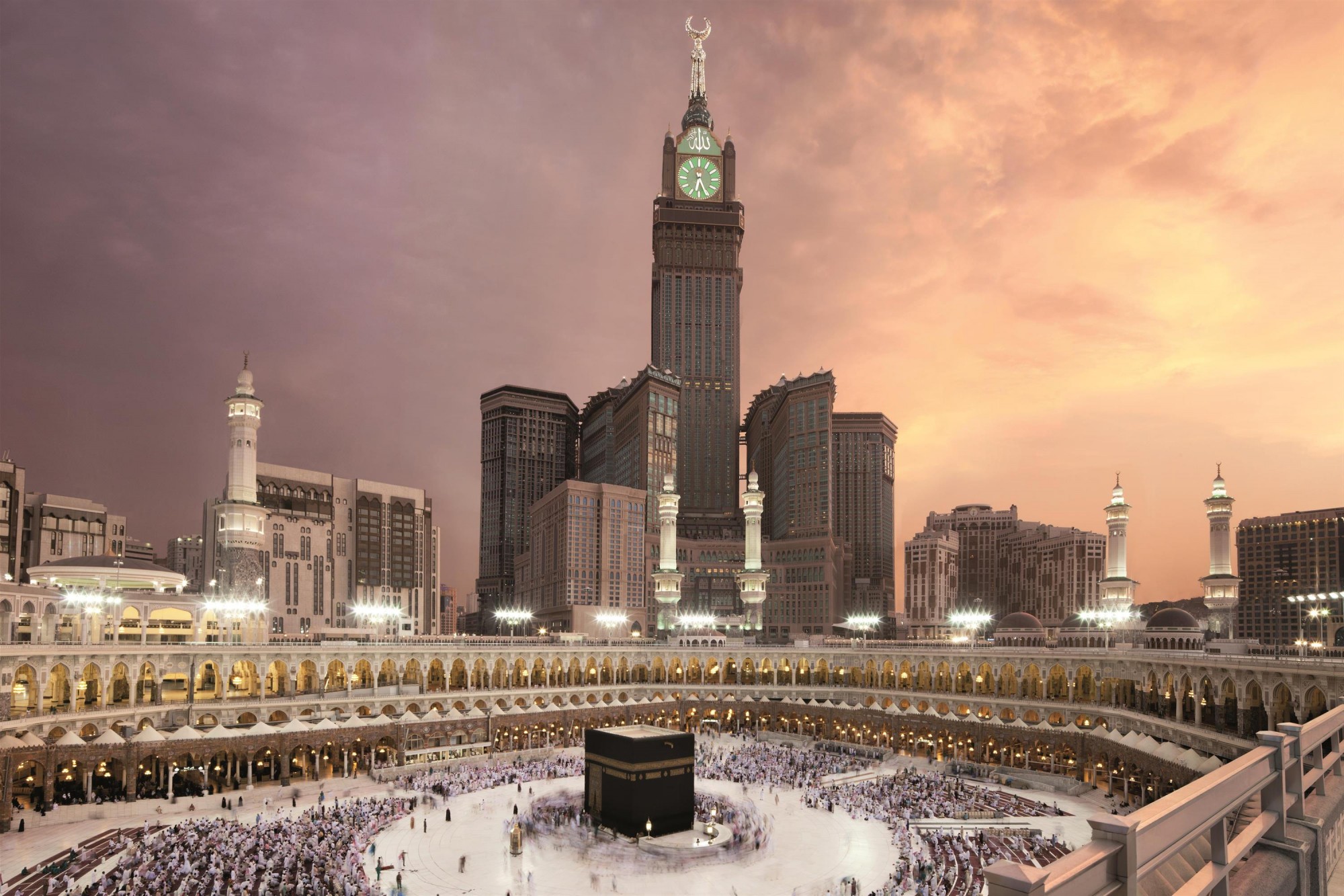 Discover the Best Umrah Packages All-Inclusive with Al Hadi Travel