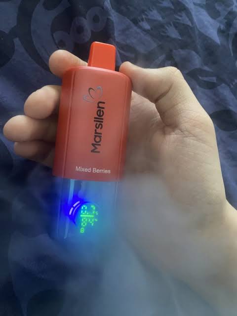 Analyzing User Feedback Before Buying Vaping Equipment