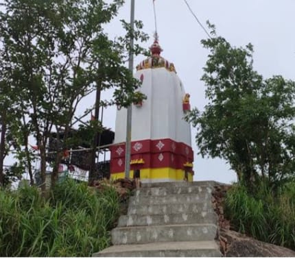 ରଣପୁର ଅଞ୍ଚଳର ପର୍ଯ୍ୟଟନସ୍ଥଳୀ ମା ମଣିନାଗ ମନ୍ଦିର।