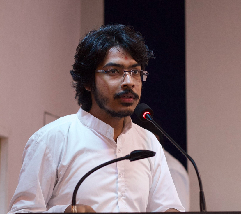 आर्टिफिशियल इंटेलिजेंस (AI) कर रहा मानव रचनात्मकता को ख़त्म !