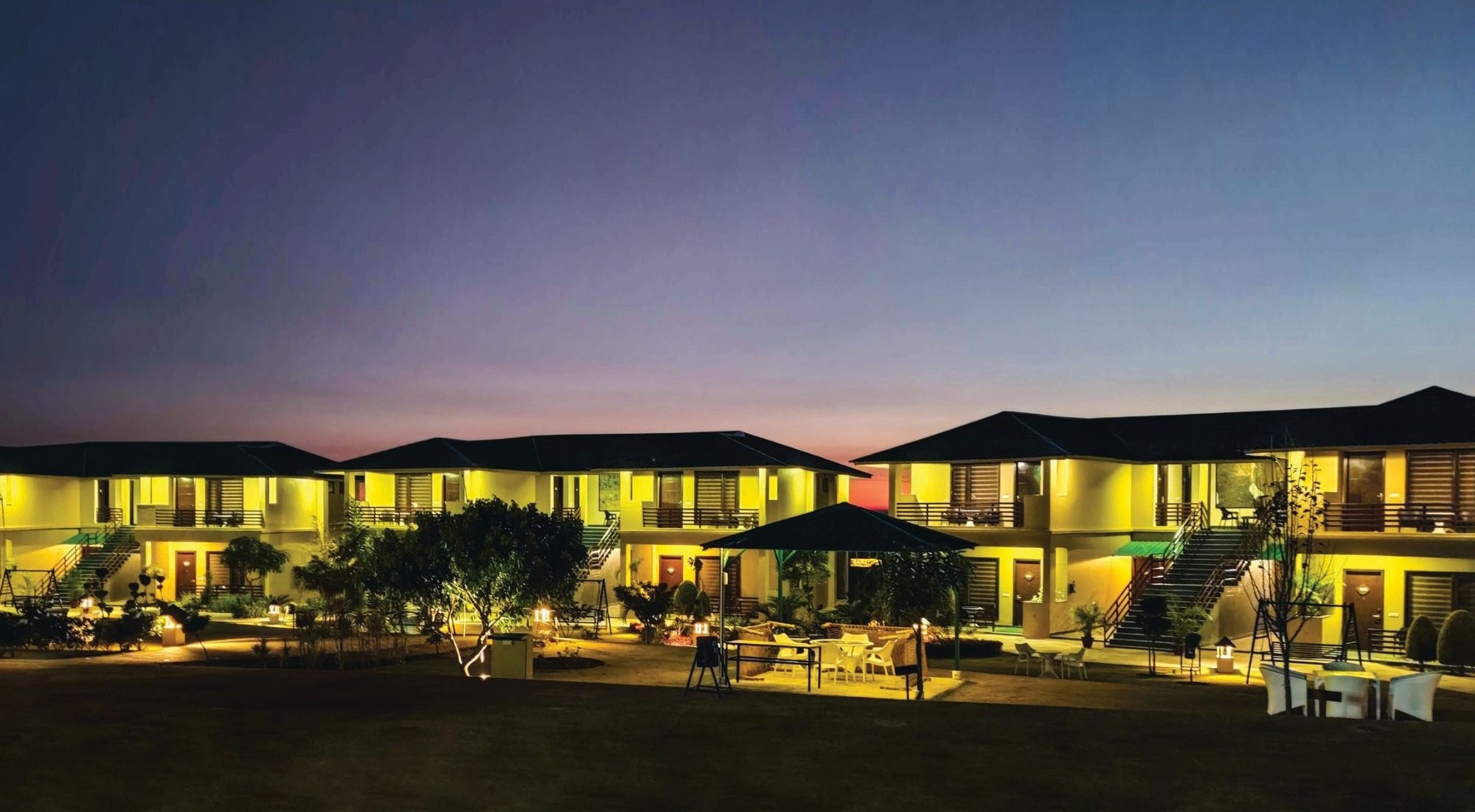 Couple’s Escape: Romantic Long Weekend Plans at Resorts by the Baagh