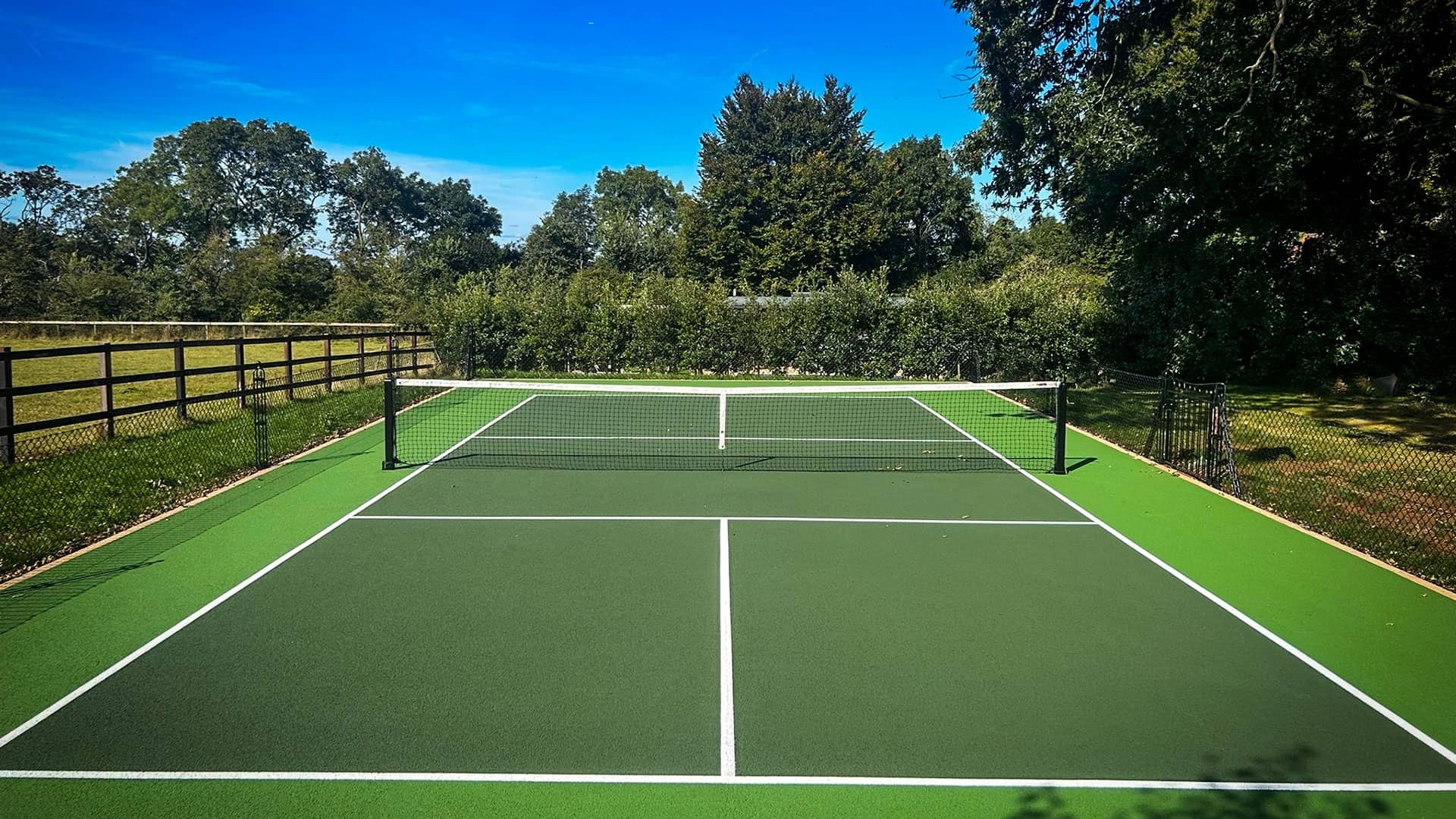 Transform Your Game: The Best Pickleball Court Flooring Options for 2025
