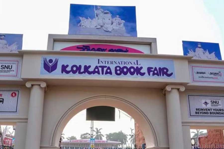 বইমেলা আর হারানো শৈশব