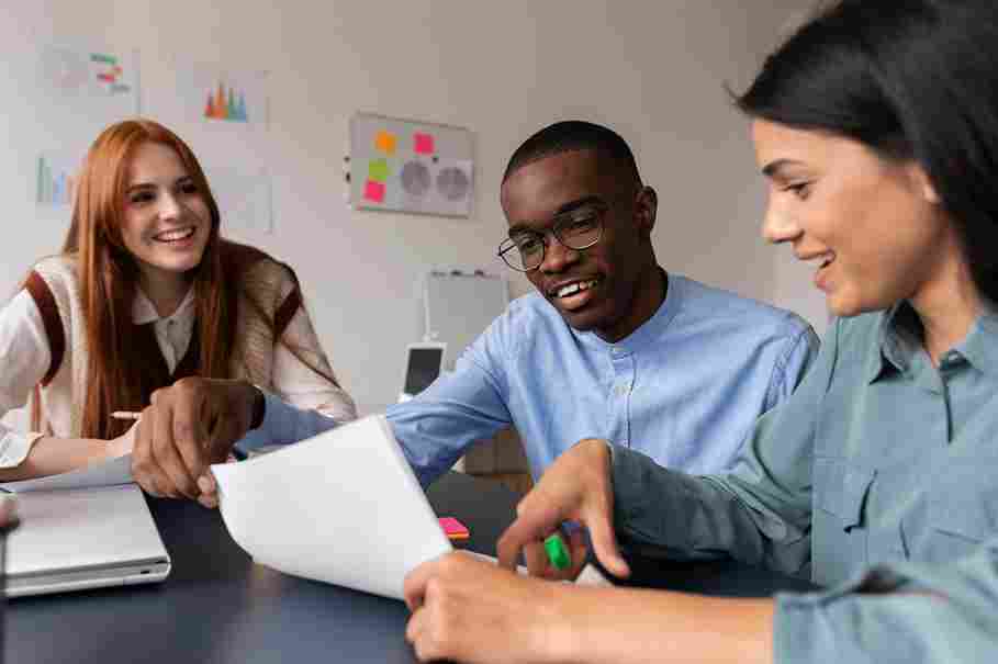 How Essay Writing Services Support University Students