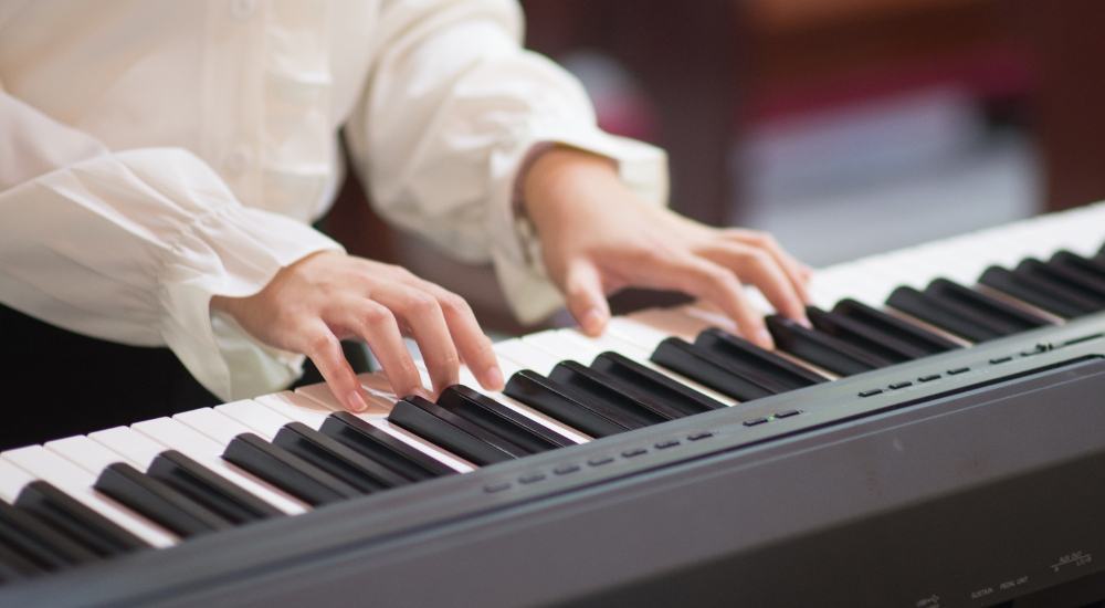 What Are Keyboard Classes and How Do They Help Beginners