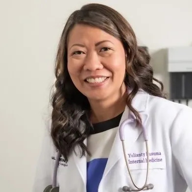 Why Choosing an Internal Medicine Physician Is Essential for Long Term Health