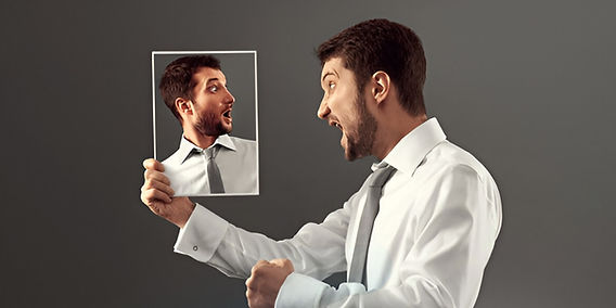 निंदा क्यों है आत्म-विकास में बाधा? जानिए समाधान